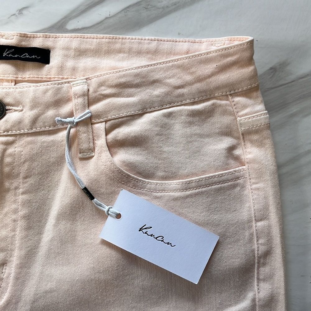 Women’s Light Pink Distressed Skinny Jeans